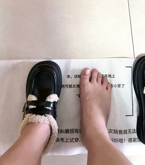 求她在抖音电商卖大码女鞋年销量破百万AG旗舰厅最新版兴趣推荐汇聚小众需(图5) 求她在抖音电商卖大码女鞋年销量破百万AG旗舰厅最新版兴趣推荐汇聚小众需(图5)